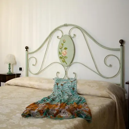 L'antica Pieve Oda ve Kahvaltı Levanto